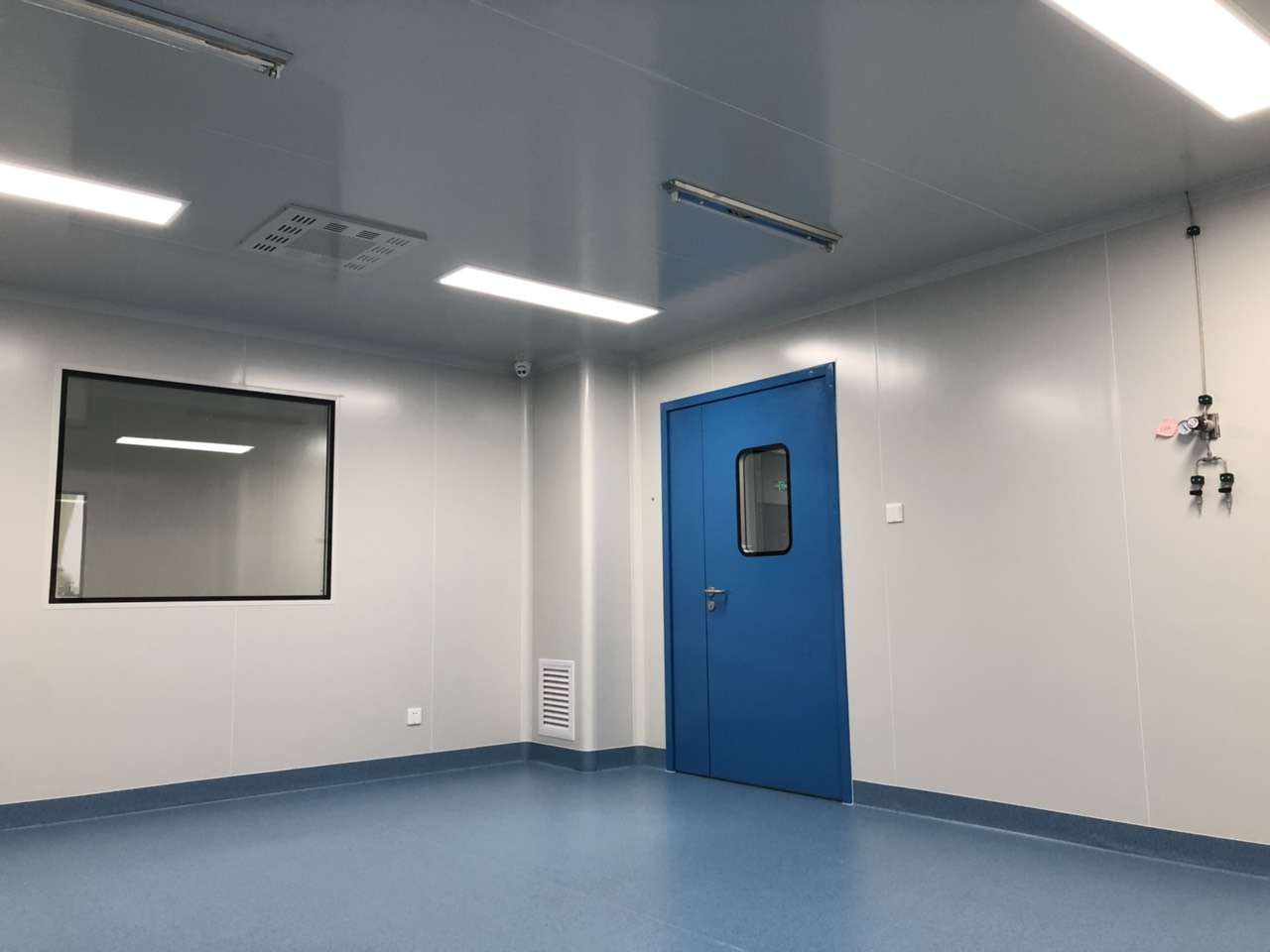 河北石家莊30萬級凈化車間，潔凈室設(shè)計(jì)建設(shè)找卓泰凈化專業(yè)凈化工程